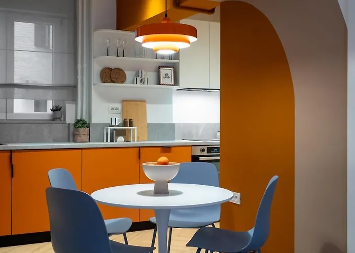 Muse Old Town Apartment