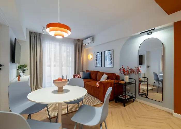 Muse Old Town Apartment